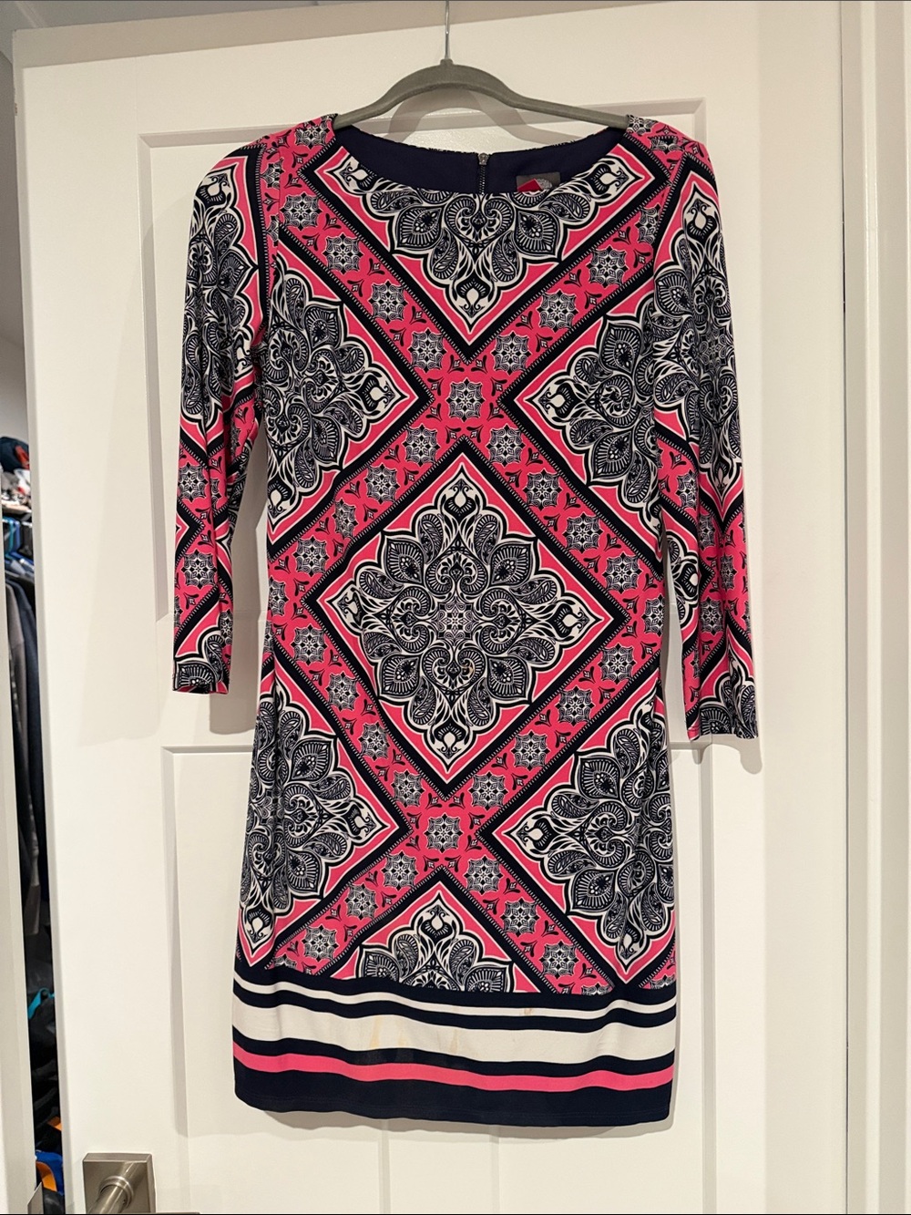 Vince Camuto Pink and Navy Geometric Medallion Long Sleeve Shift Dress
